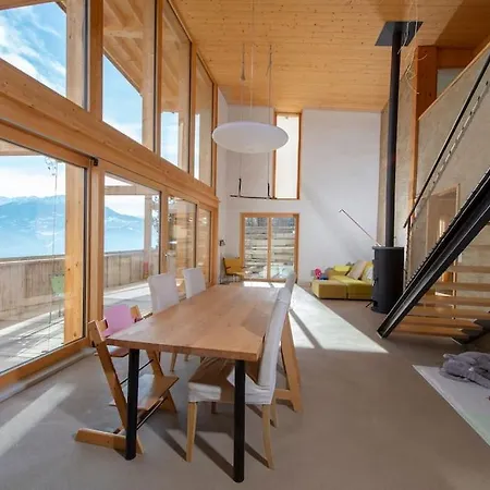 فيلة Maison En Paille *