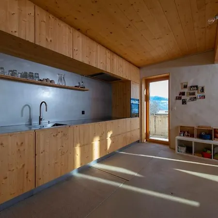 Maison En Paille * Saviese